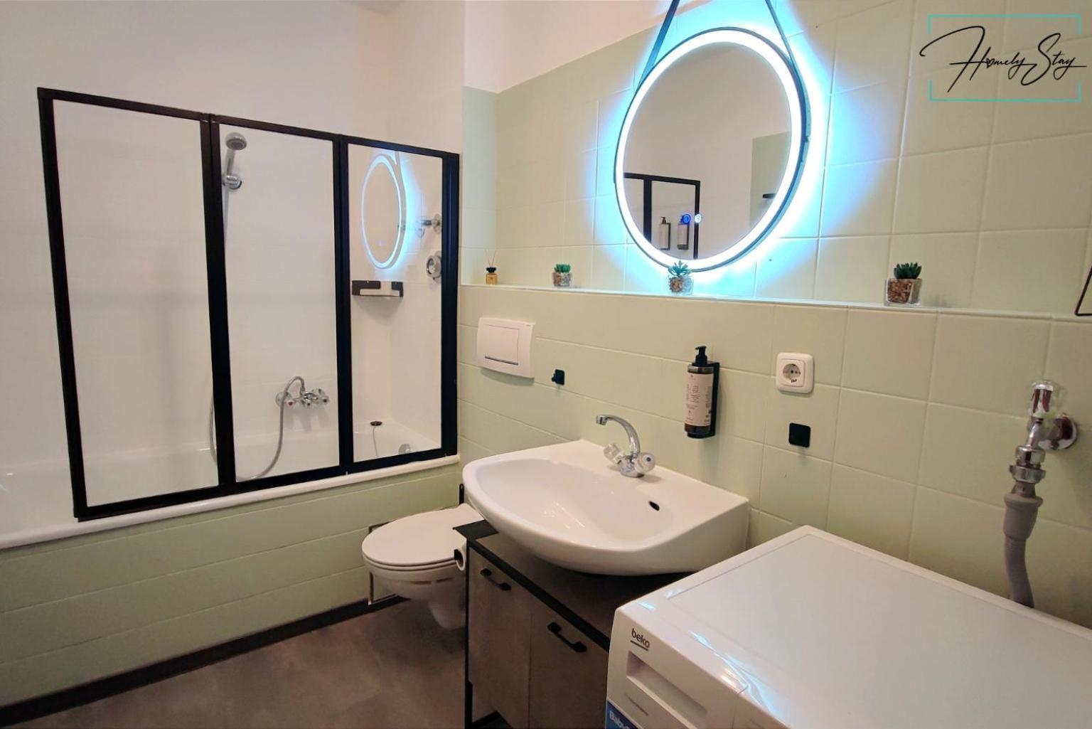Appartement Homely Serenity Greens - Stylisch Studio-apartment With Kitchen - 10 Min To Station, Pet Friendly