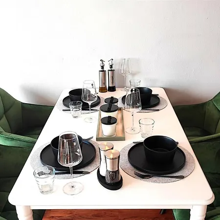 Homely Stay Serenity Greens - Stylisch Studio-Apartment With Kitchen - 10 Min To Central Station, Pet Friendly Munich Exterior photo