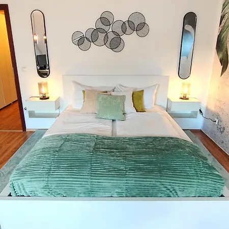 Homely Stay Serenity Greens - Stylisch Studio-Apartment With Kitchen - 10 Min To Central Station, Pet Friendly Munich Exterior photo